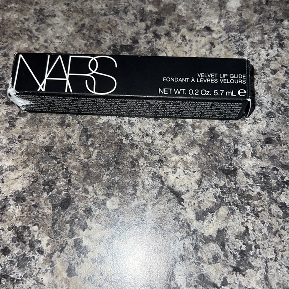 NIB NWT NARS Velvet Lip Glide in MINESHAFT - Picture 2 of 5